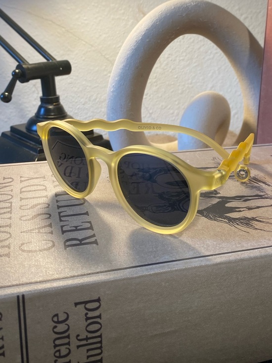Designers Originals Yellow Wavy-Temple Sunglasses main image 9